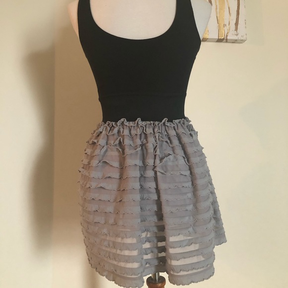 Max Azria Miley Cyrus Cute Ruffle Tank Dress - Picture 6 of 7